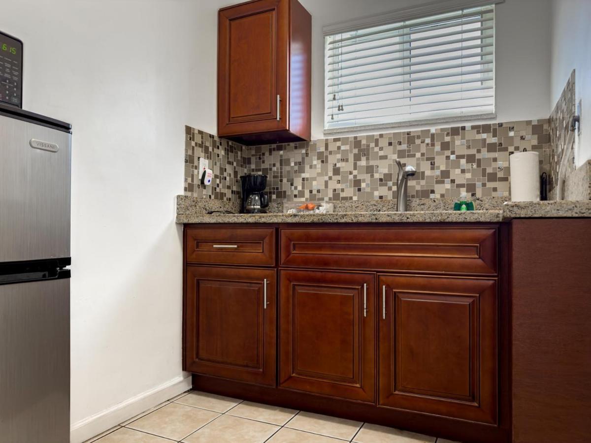 Coastal Studio By Hollywood Beach Boardwalk Apartment Dania Beach Luaran gambar